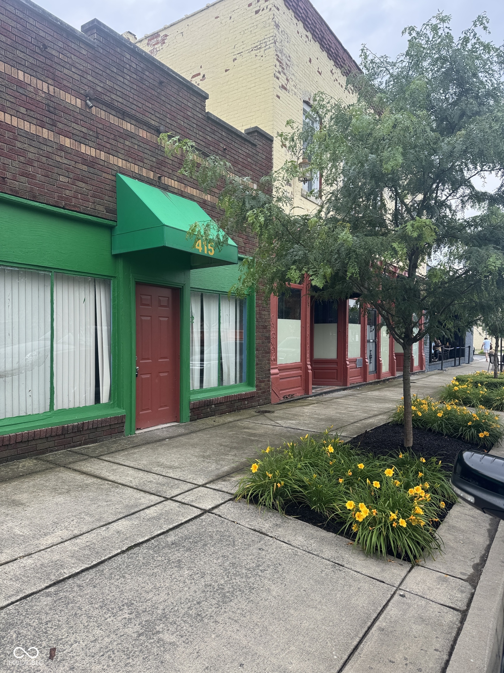 413 Main Street