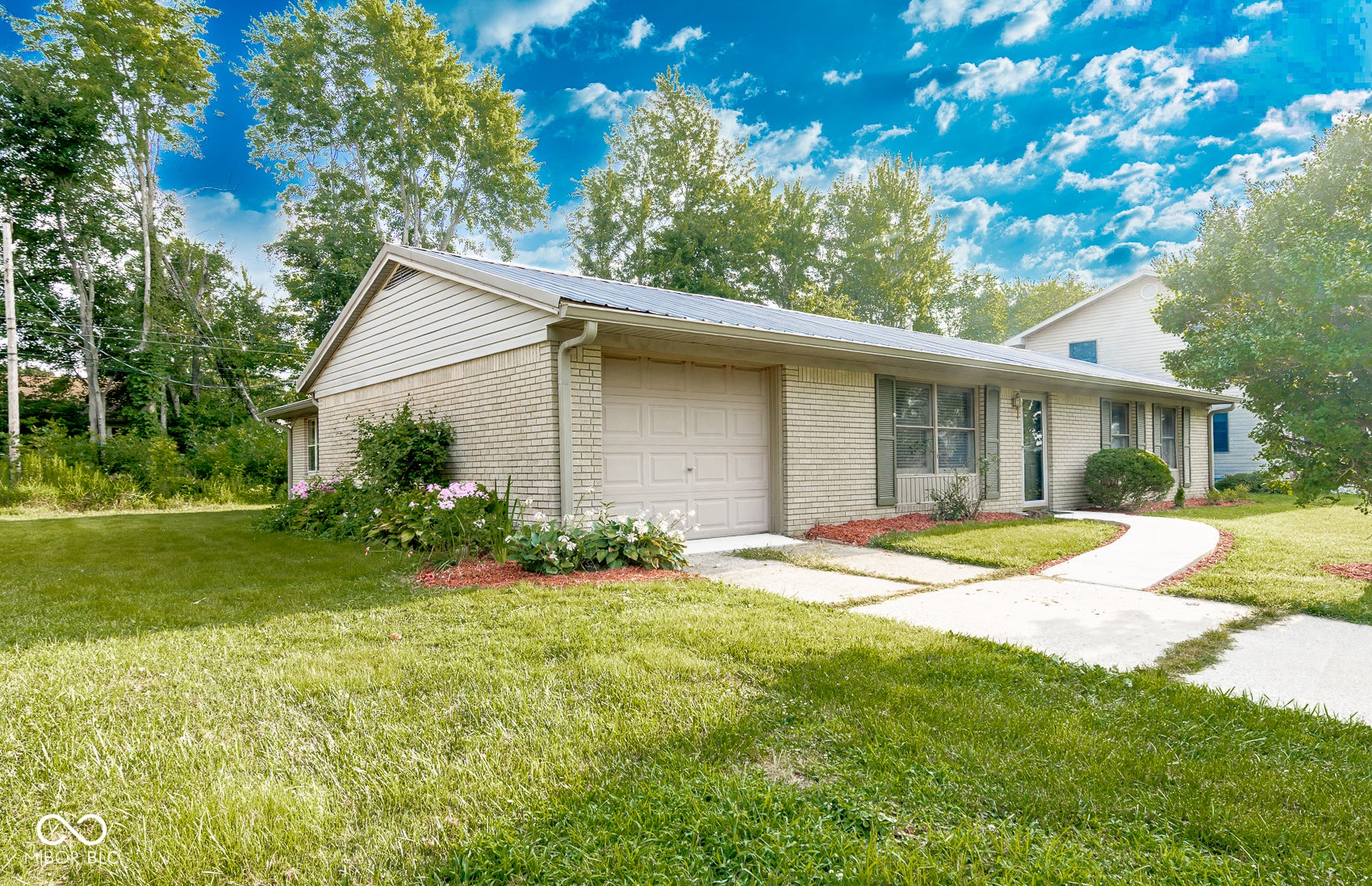 406 Mouser Street