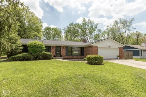 8415 Los Robles, Fishers, IN 46038 - MLS#: 22037329