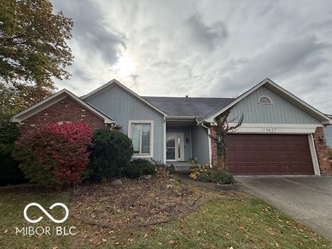 Photo of 11627 Sterrett Boulevard, Indianapolis, IN 46236 (MLS # 22072407)
