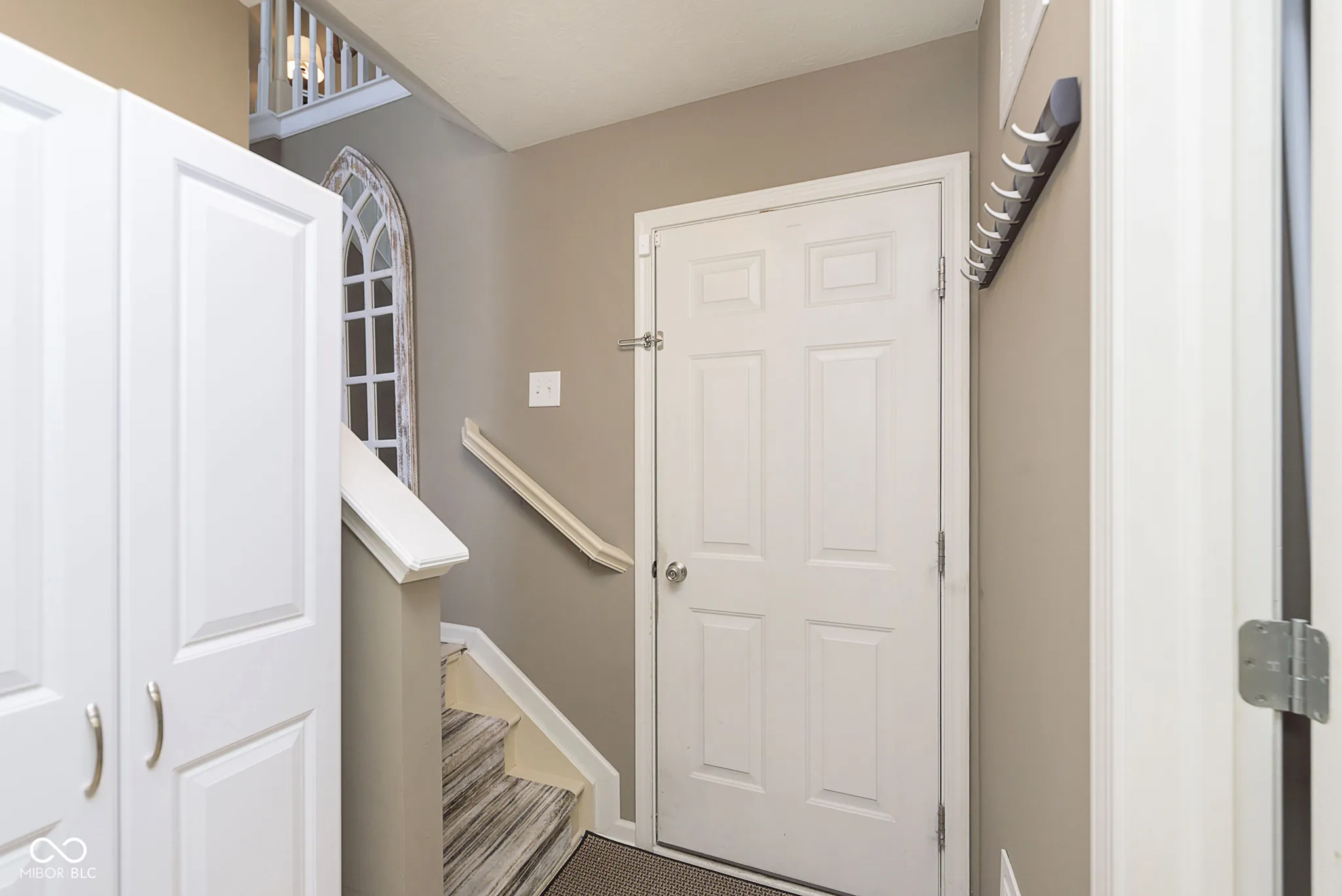 Fishers, Indiana 46037, United States, 3 Bedrooms Bedrooms, ,3 BathroomsBathrooms,Residential,Pending,9751