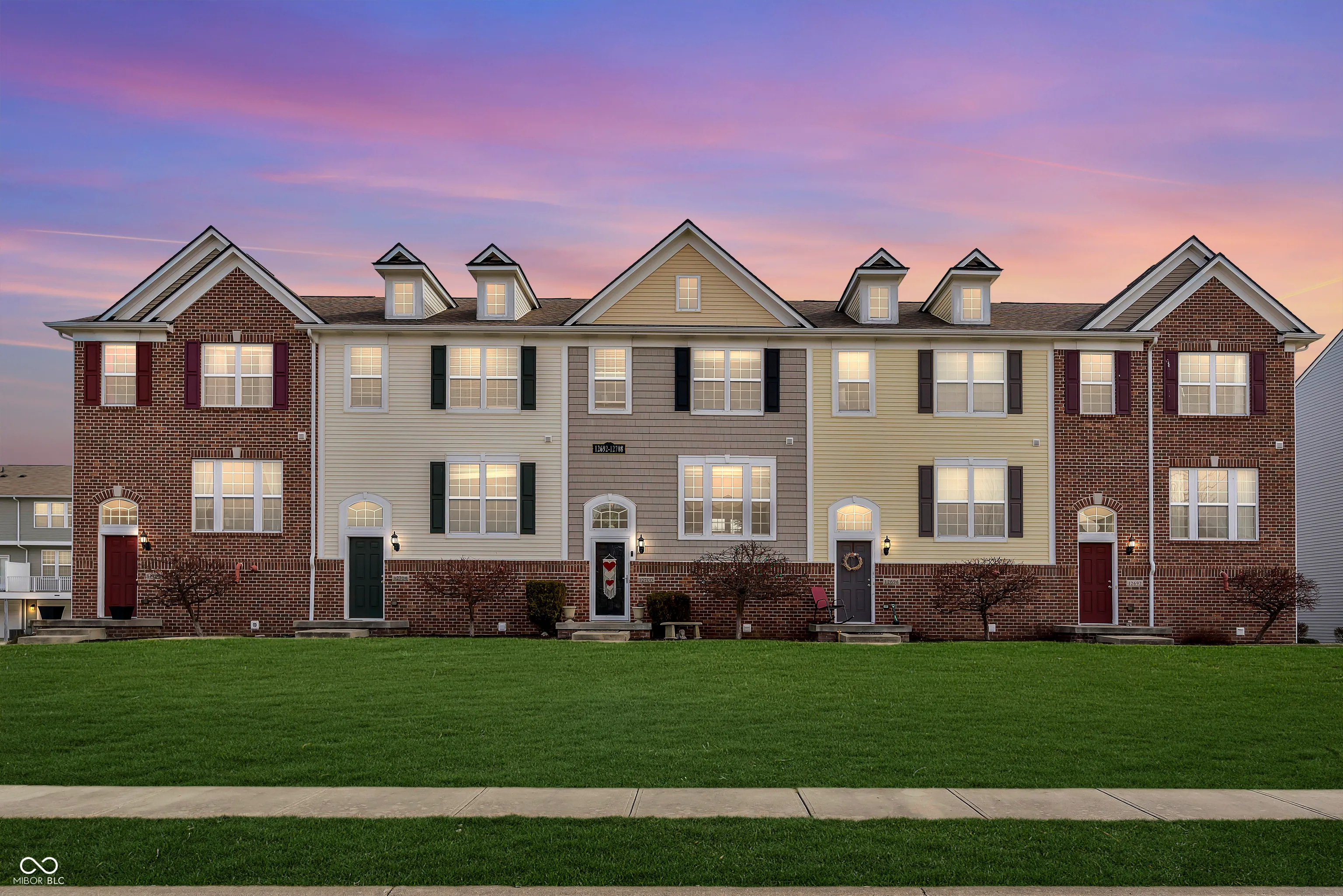 Fishers, Indiana 46037, United States, 3 Bedrooms Bedrooms, ,3 BathroomsBathrooms,Residential,Pending,9751