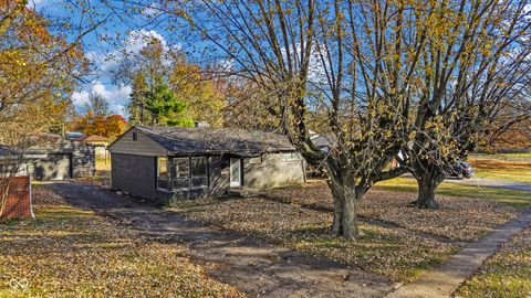 2207 Winton Avenue Speedway IN 46224