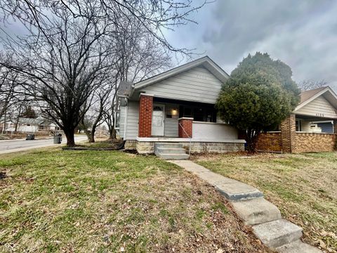 4102 E 11th Street Indianapolis IN 46201