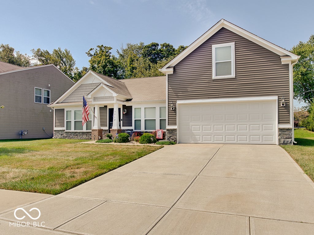 5742 Deer Valley Court