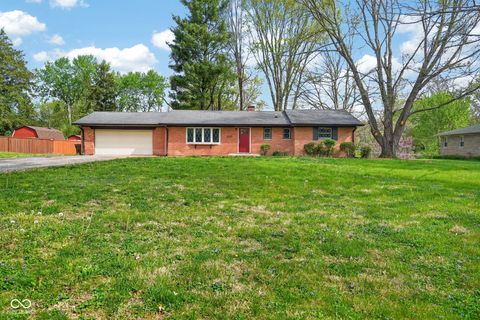 Photo of 3010 W 42nd Street, Indianapolis, IN 46228 (MLS # 22095952)