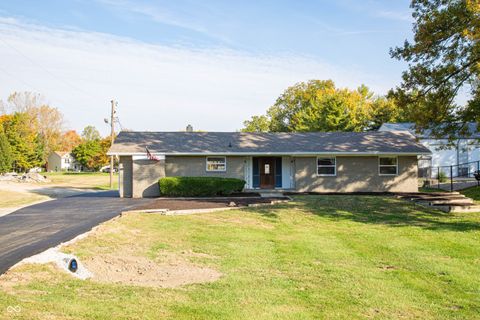 1566 W Smith Valley Road Greenwood IN 46142