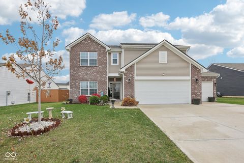 Photo of 10101 Caprock Canyon Drive, Indianapolis, IN 46229 (MLS # 22073826)