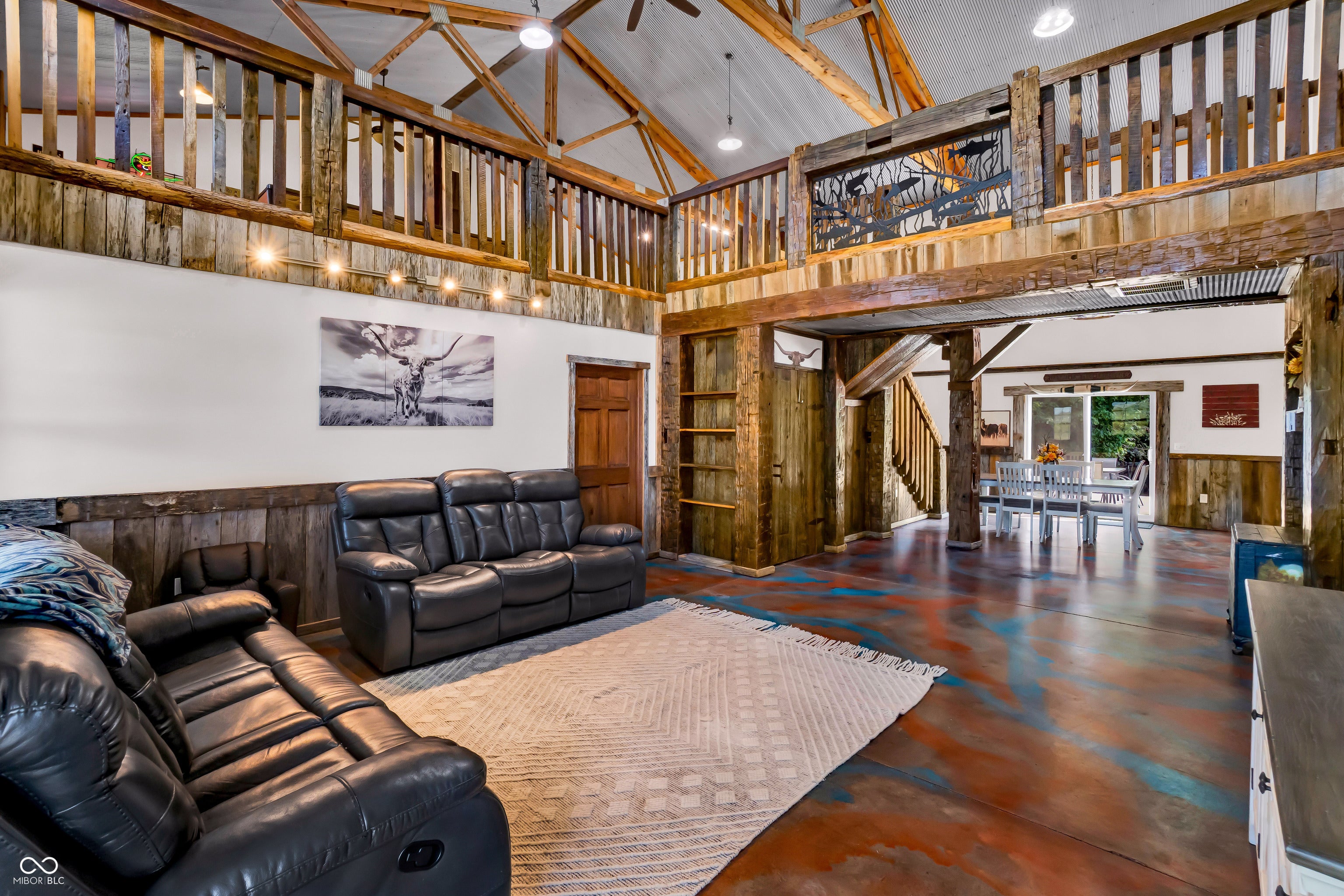 1975 S County Road 800 W