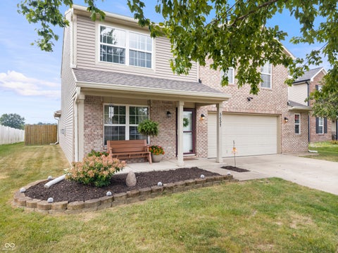 Photo for 5851 Granite