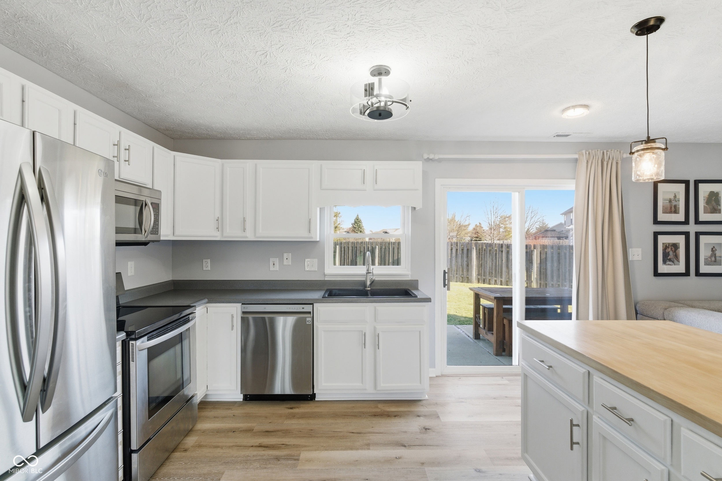 9926 Suncoral Circle