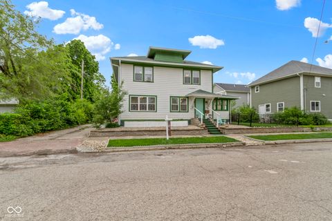 Photo of 236 W 33rd Street, Indianapolis, IN 46208 (MLS # 22085009)