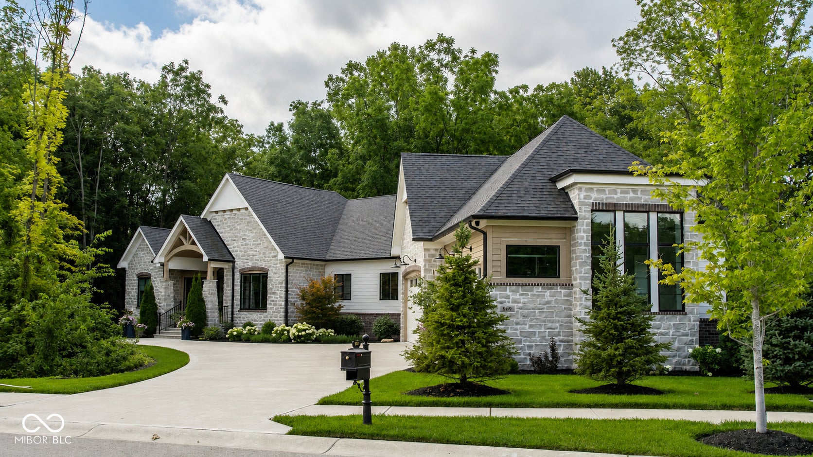 969 Chatham Ridge Court