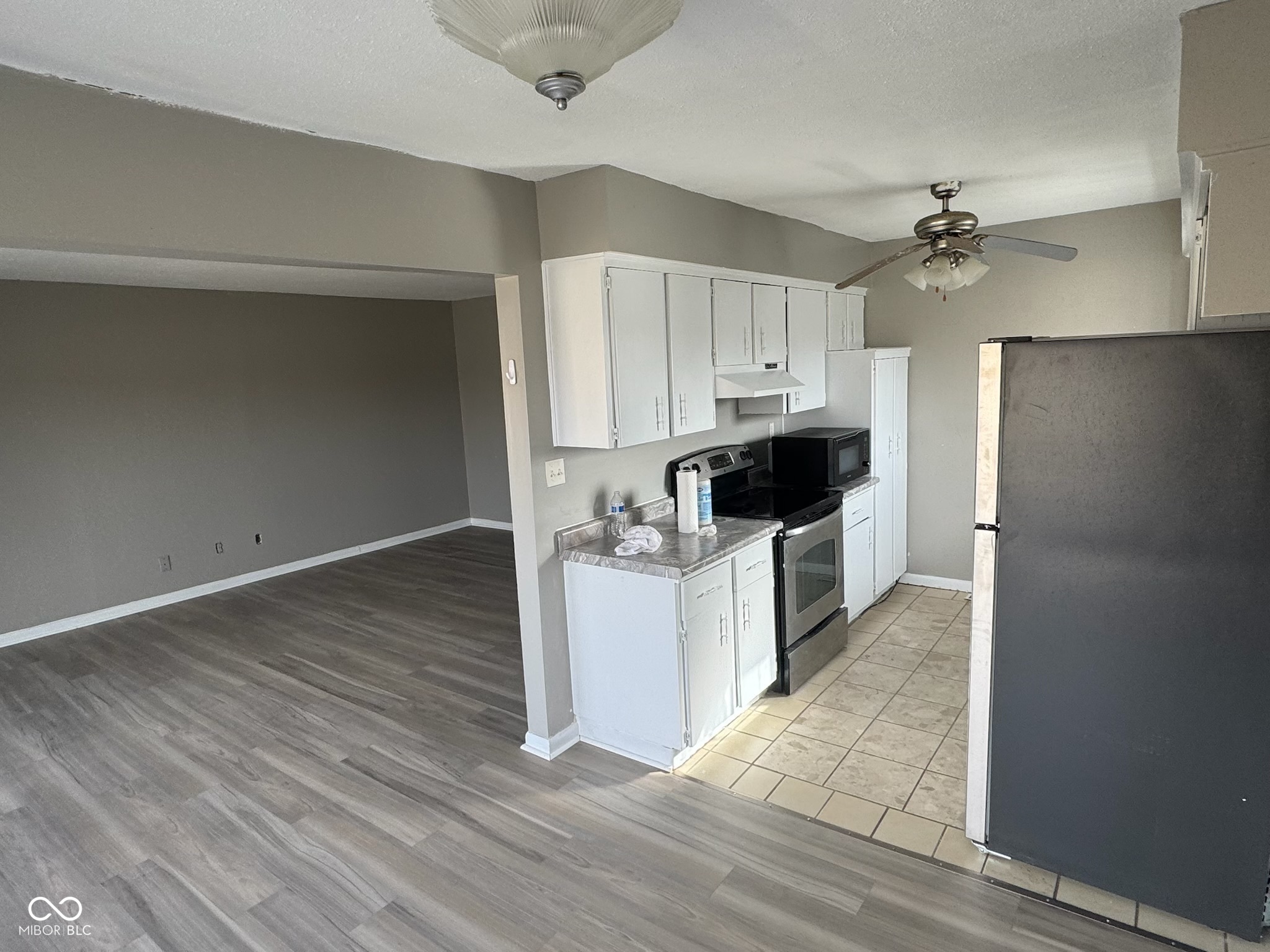 8421 Del Prado Court