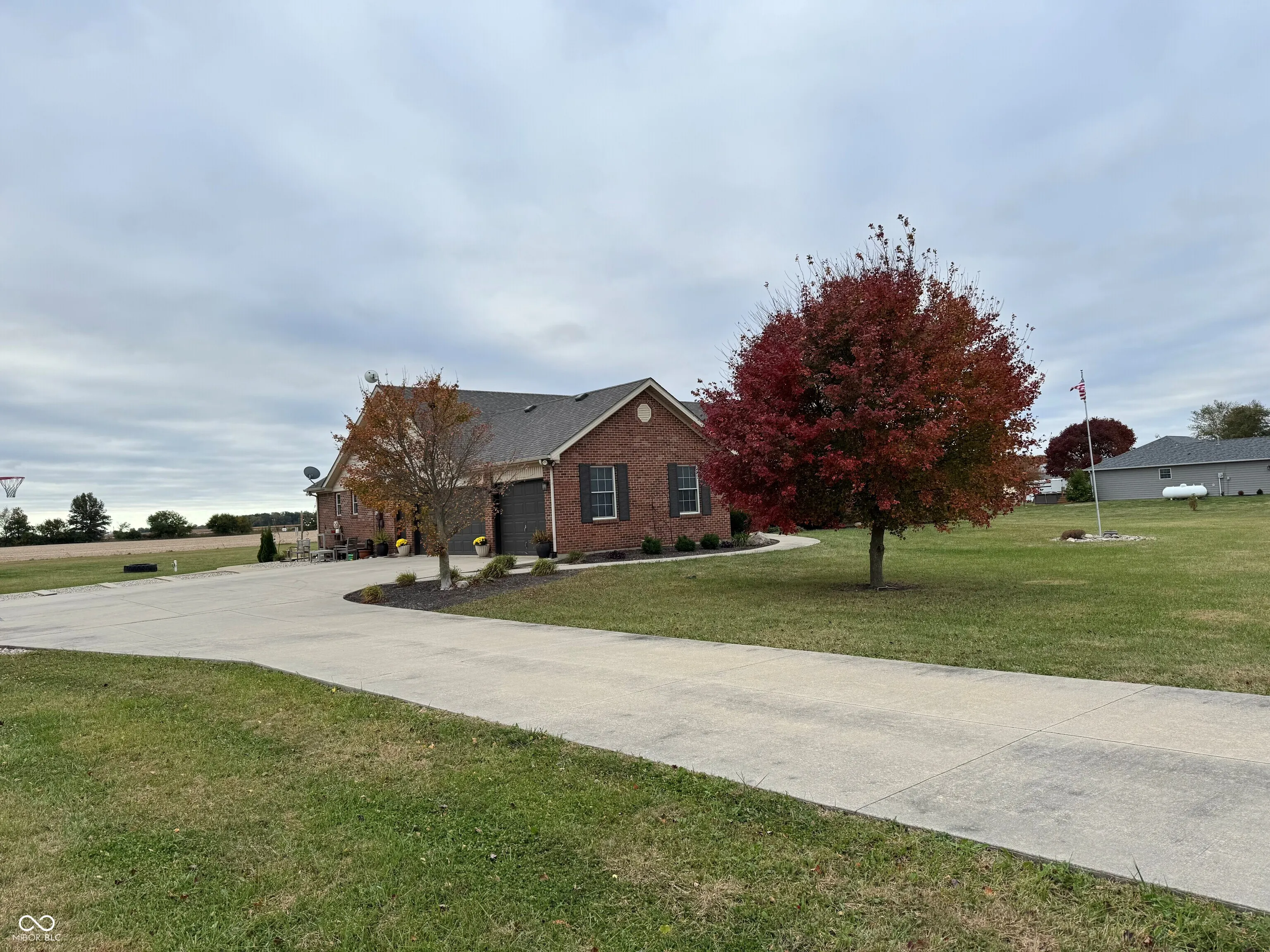 Lebanon, Indiana 46052, United States, 4 Bedrooms Bedrooms, ,3 BathroomsBathrooms,Residential,Pending,232090