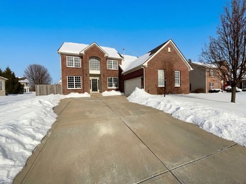 Photo of 2131 Foxglove Drive, Plainfield, IN 46168 (MLS # 22083291)