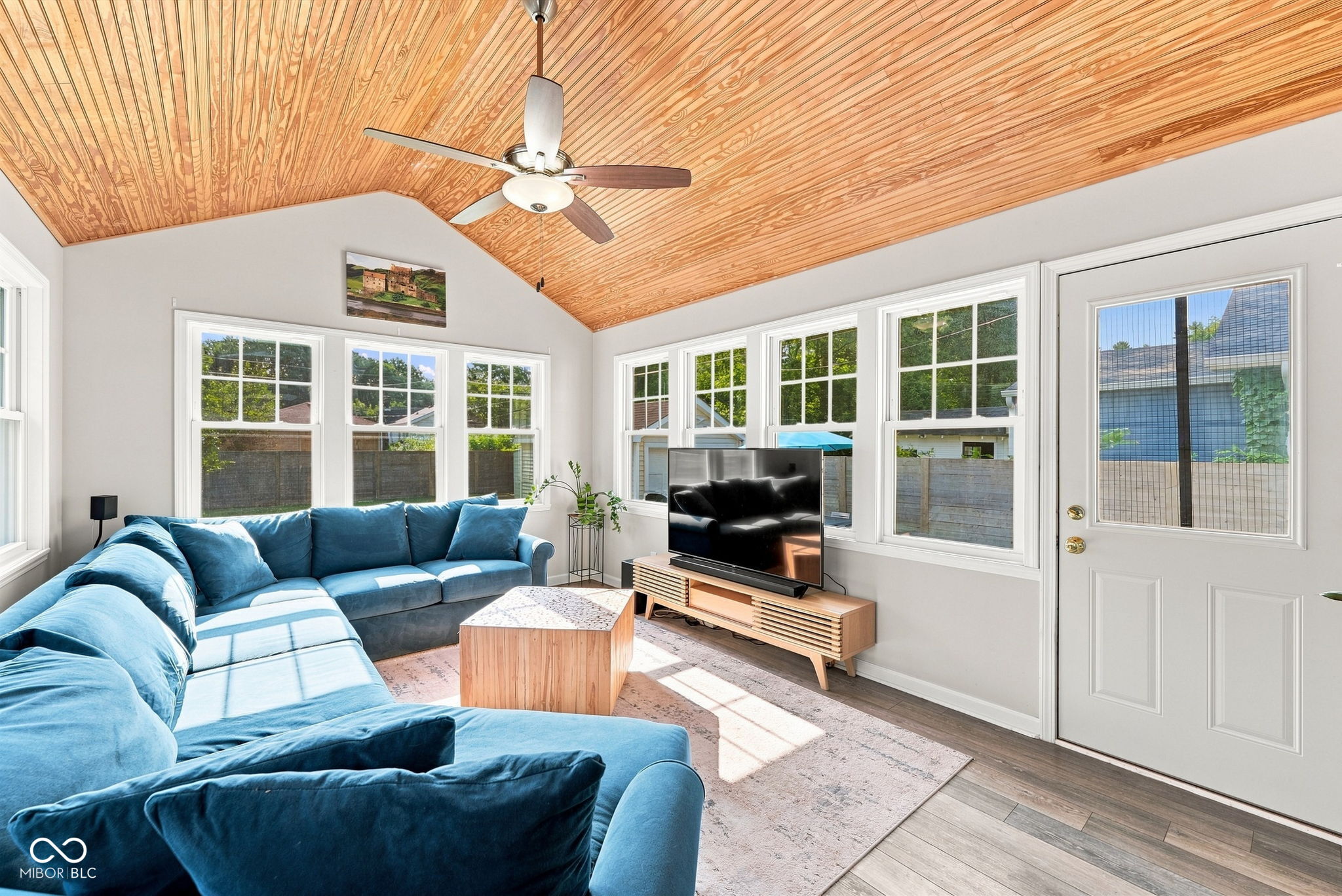 6131 Kingsley Drive