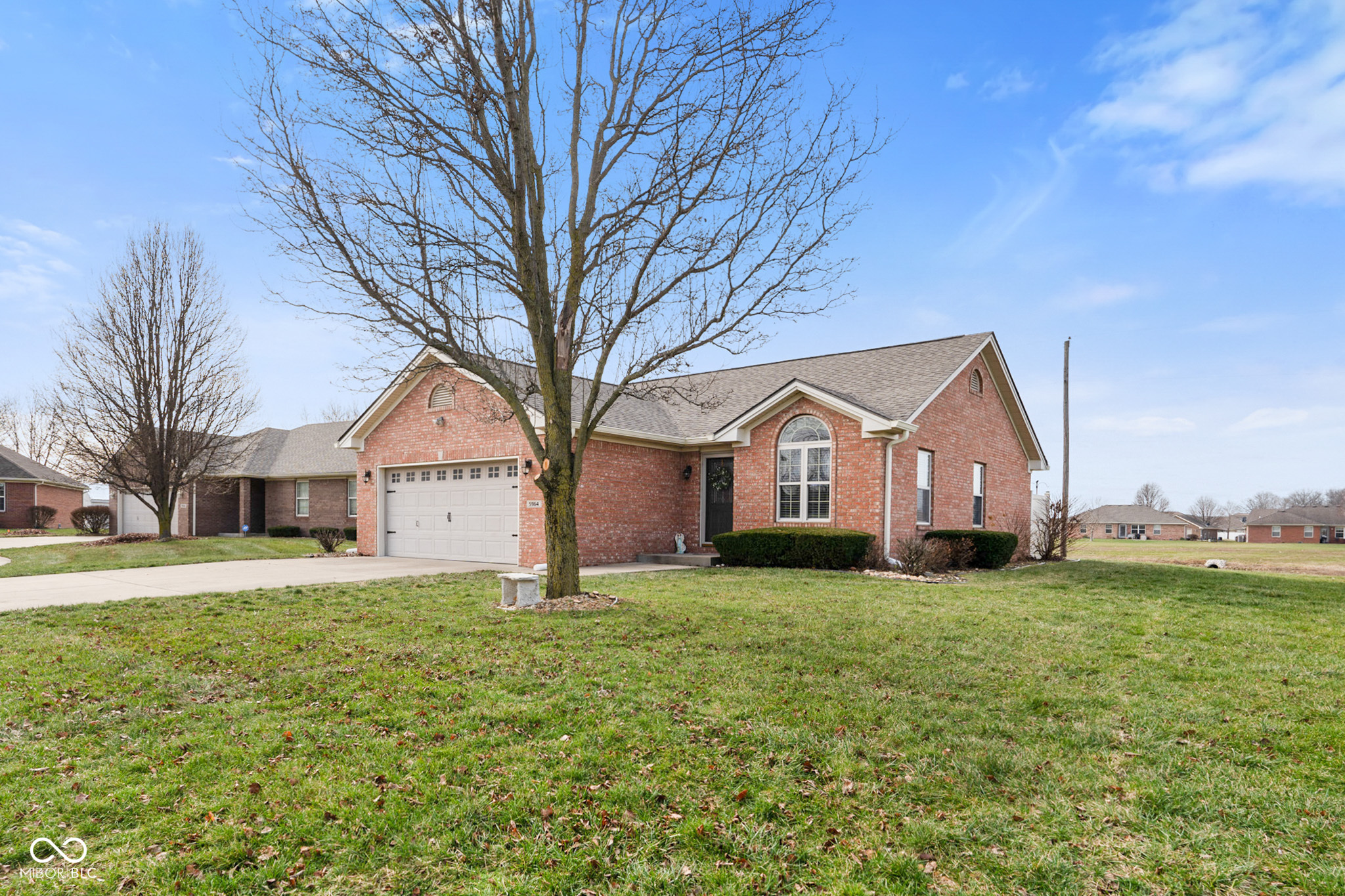 5964 Woodland Parks Court