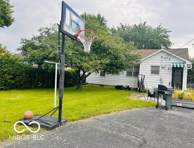 250 N 13th