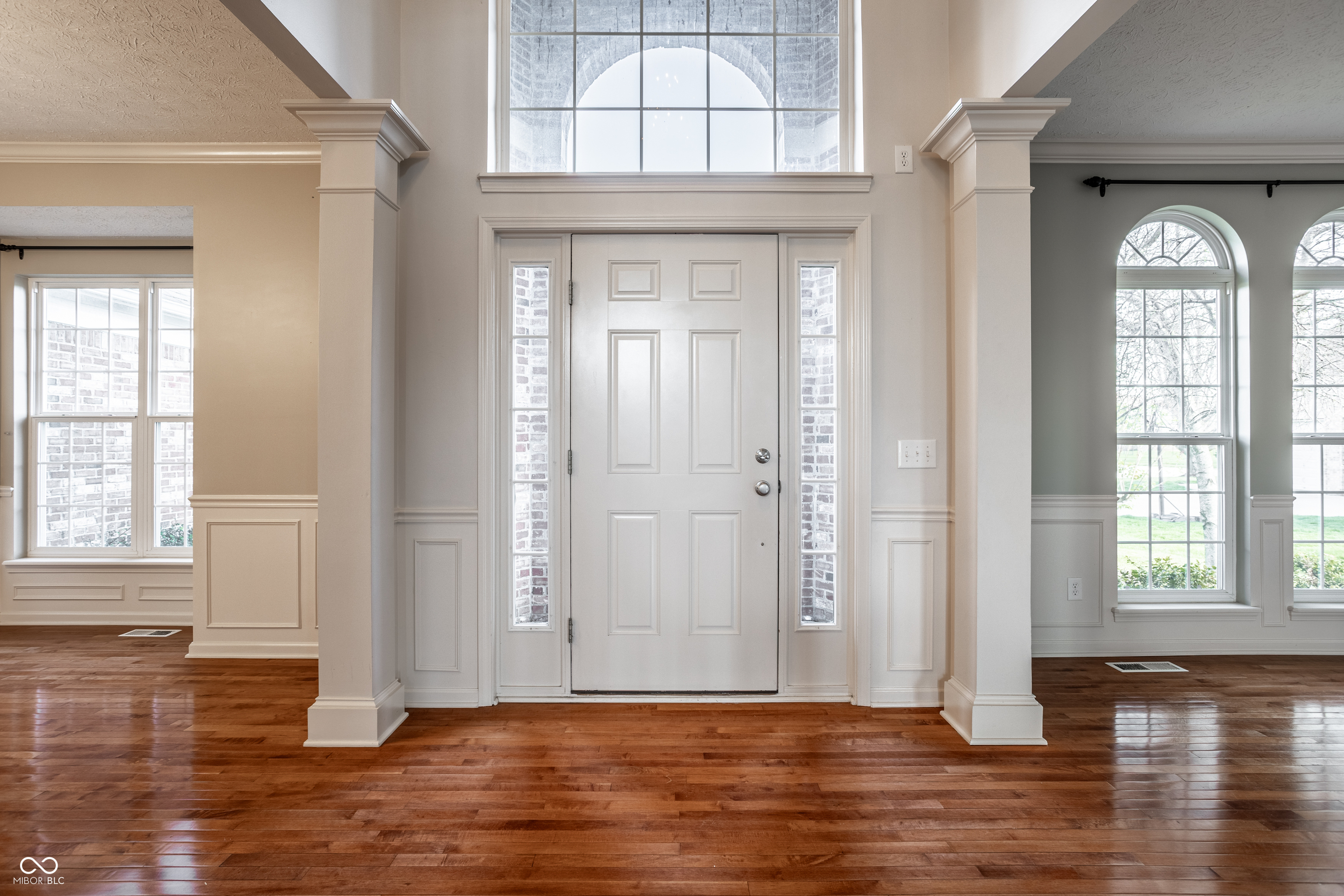 3851 Meadow Side Court