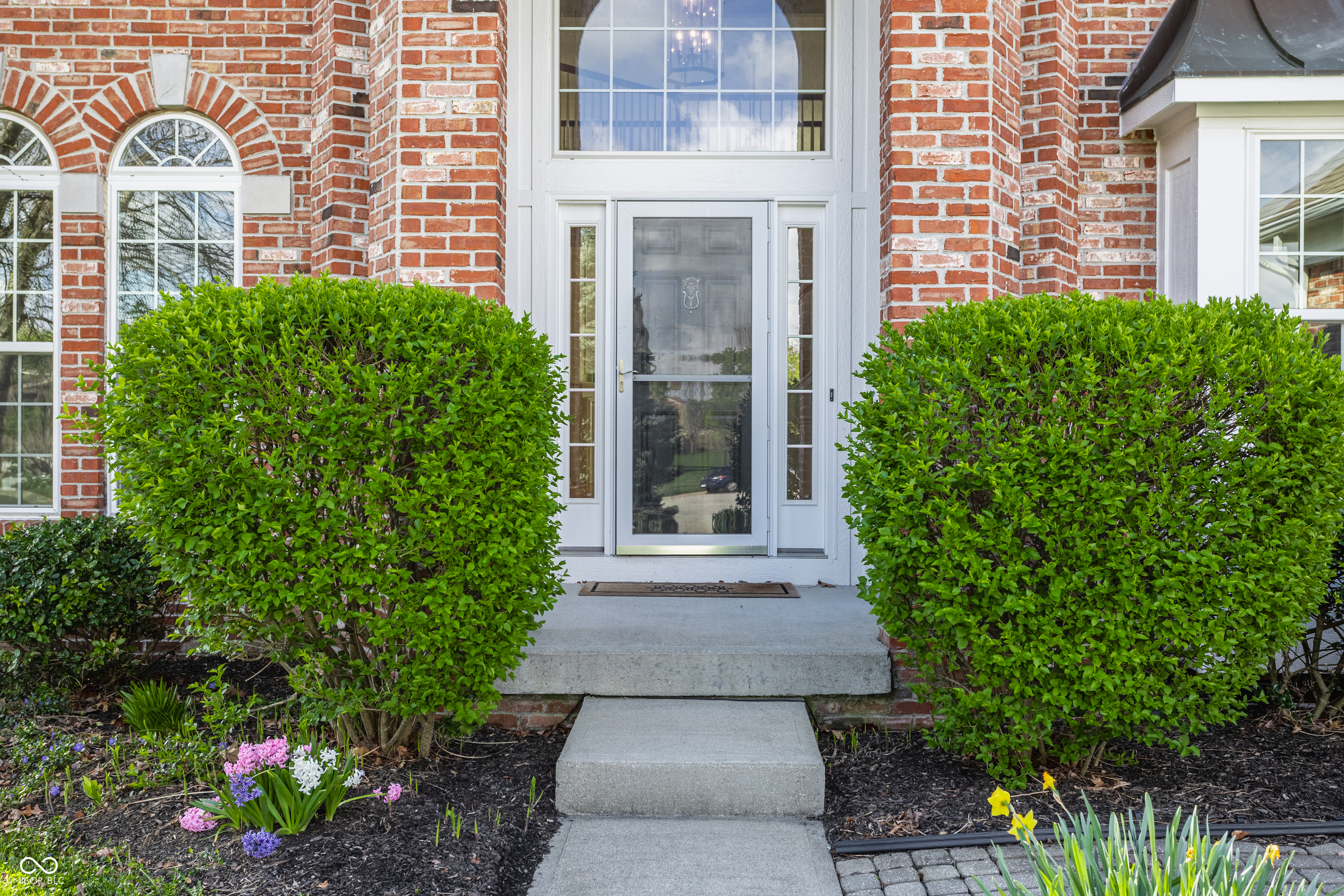 3851 Meadow Side Court