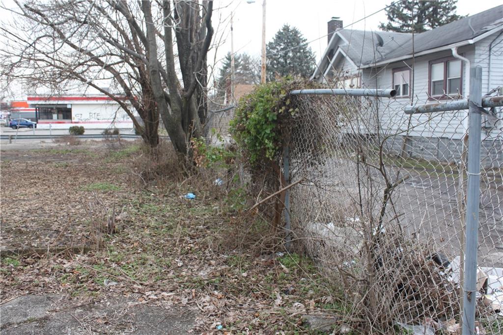 Photo 20 of 26 of 2525-2535 E 38th Street land