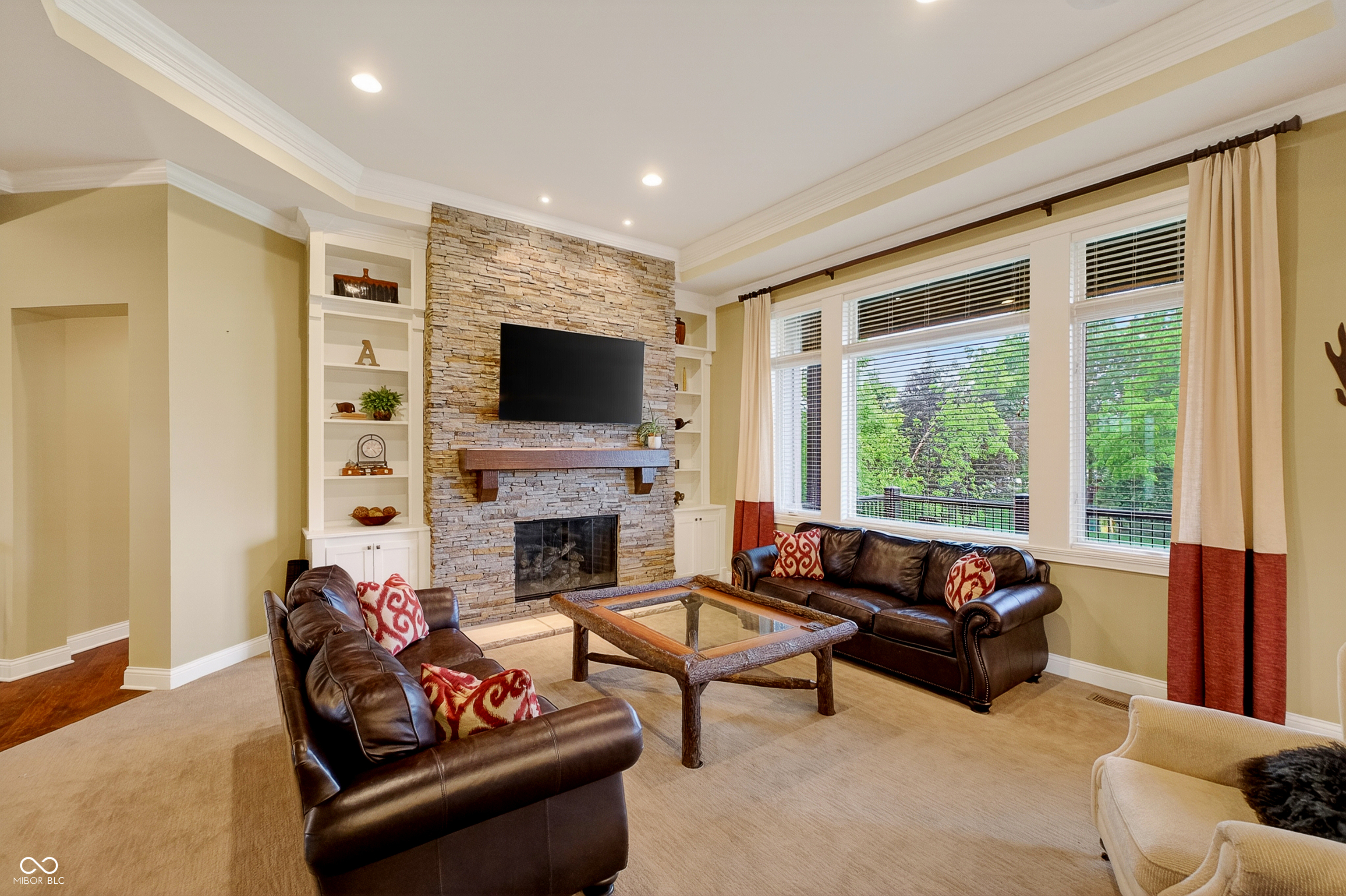 16397 Lost Tree Place