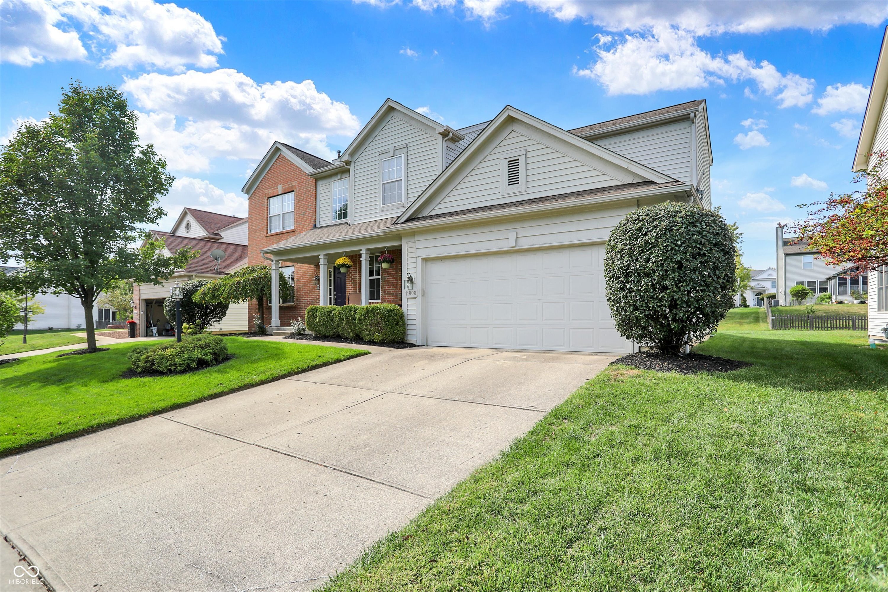 11808 Ledgerock Court