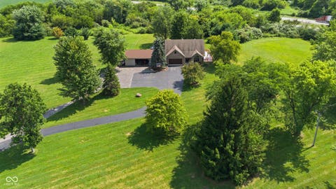 Photo for 1889 W County Road 1000 N