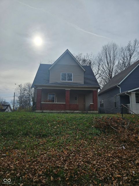 Photo of 1207 W 35th Street, Indianapolis, IN 46208 (MLS # 22014858)
