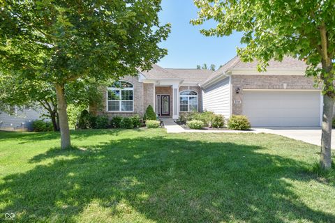 6110 Pelican Lane Columbus IN 47201