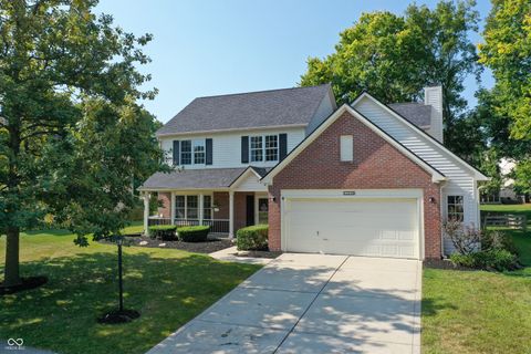 Photo of 12230 Cobblestone Drive, Fishers, IN 46037 (MLS # 22063495)