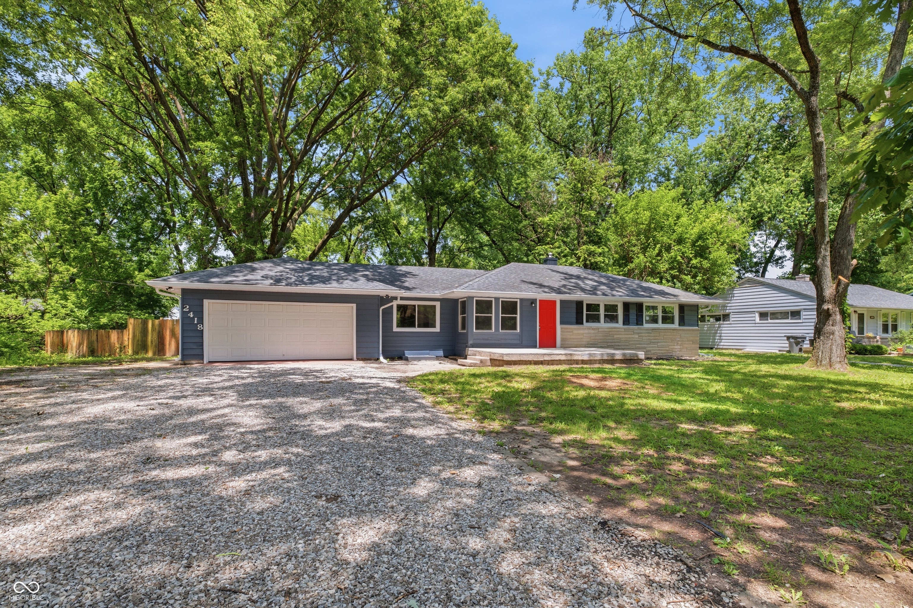 2418 E 68th Street