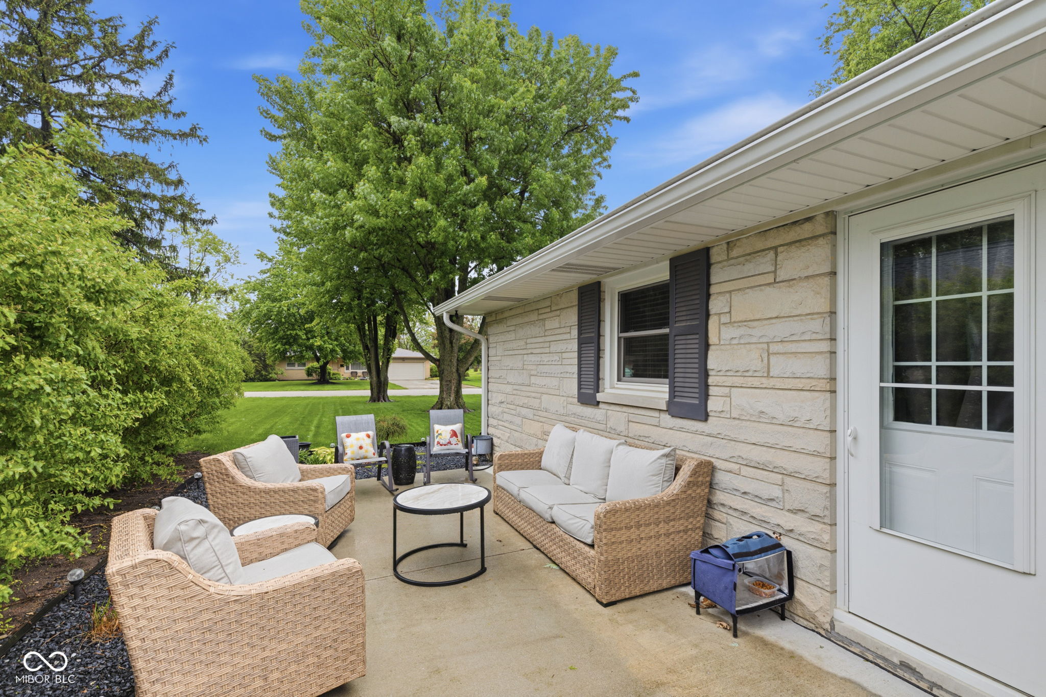 1000 Sunnybrook Lane