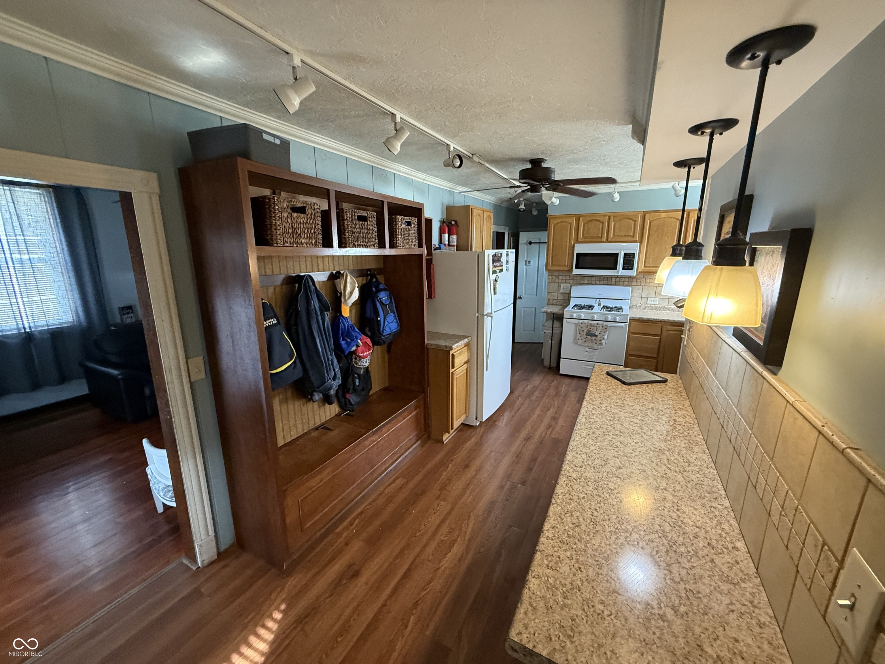 504 W Washington Street