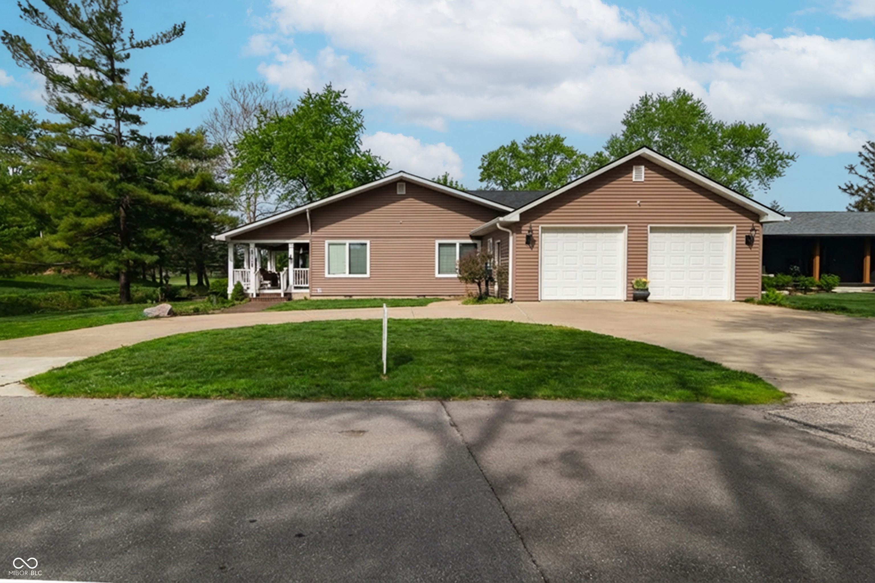 2114 Elmwood Drive