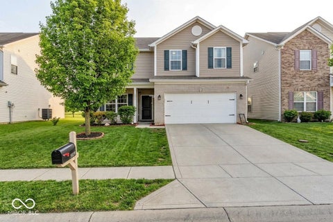 Photo of 5859 Edelle Drive, Indianapolis, IN 46237 (MLS # 22124908)