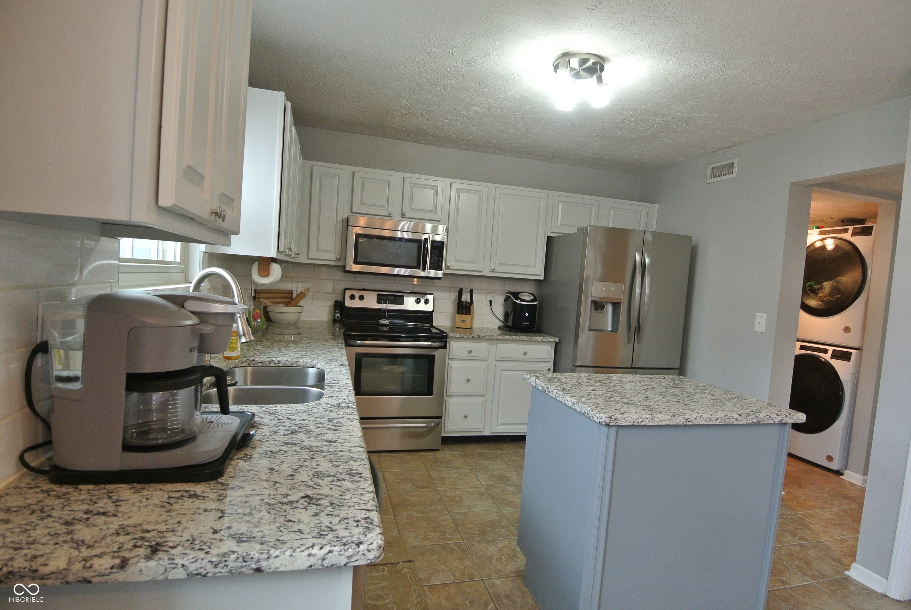 3074 Sable Ridge Place