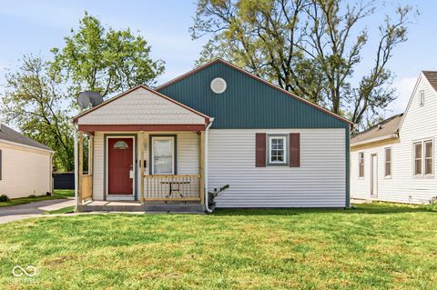 Photo of 1413 W 29th Street, Indianapolis, IN 46208 (MLS # 22098455)