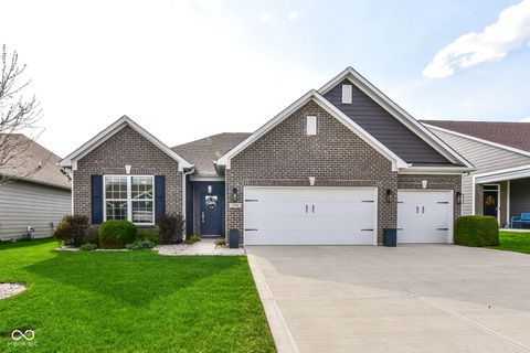 Photo of 7208 Wooden Grange Drive, Indianapolis, IN 46259 (MLS # 22094675)