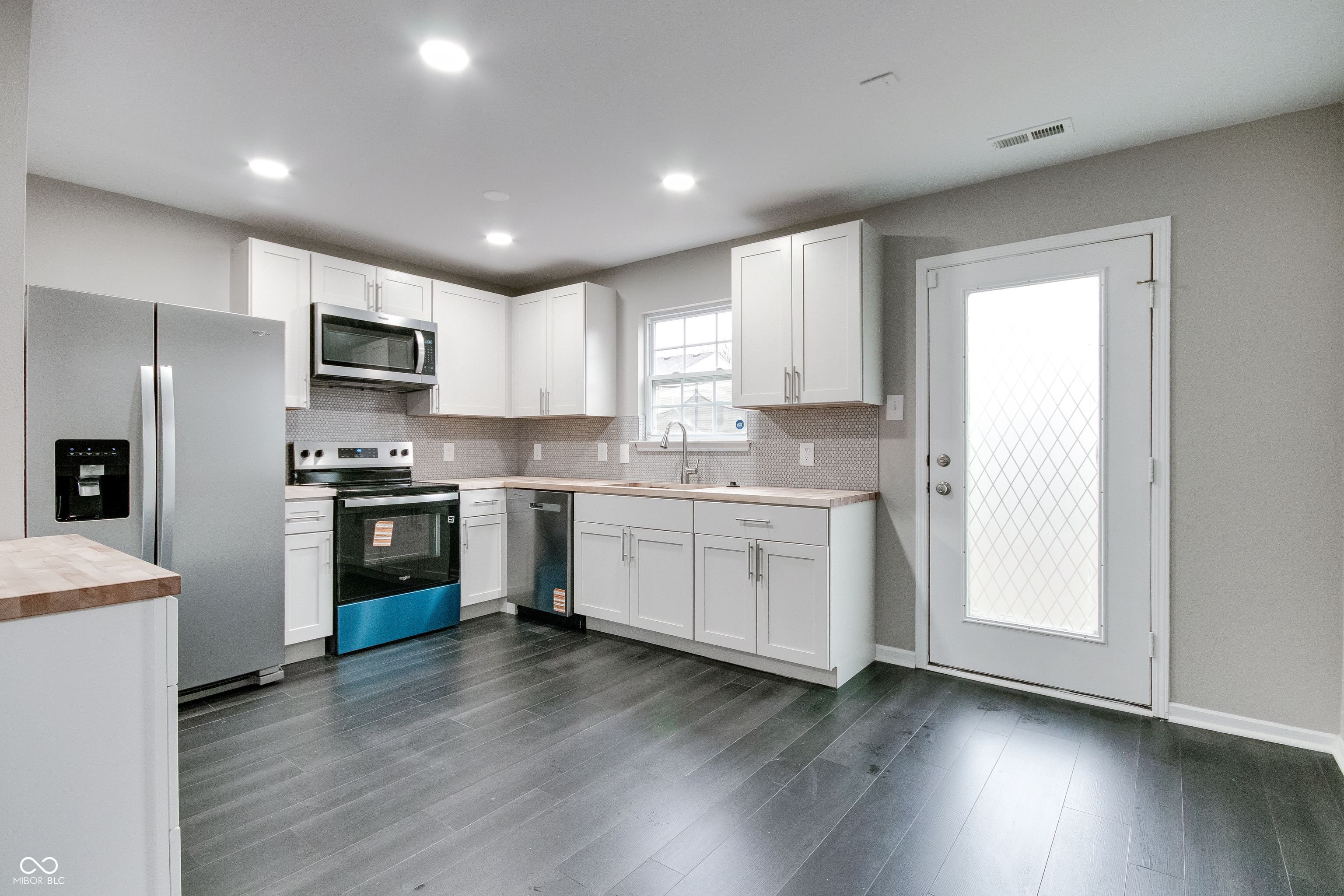 8910 Fire Pink Court