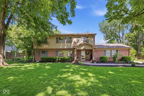Photo of 9605 Lincoln Boulevard, Carmel, IN 46280 (MLS # 22101776)