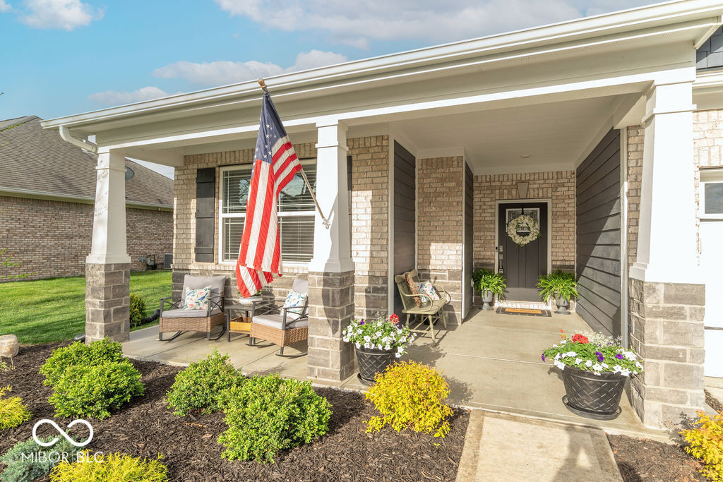 13900 N Cottage Grove Court