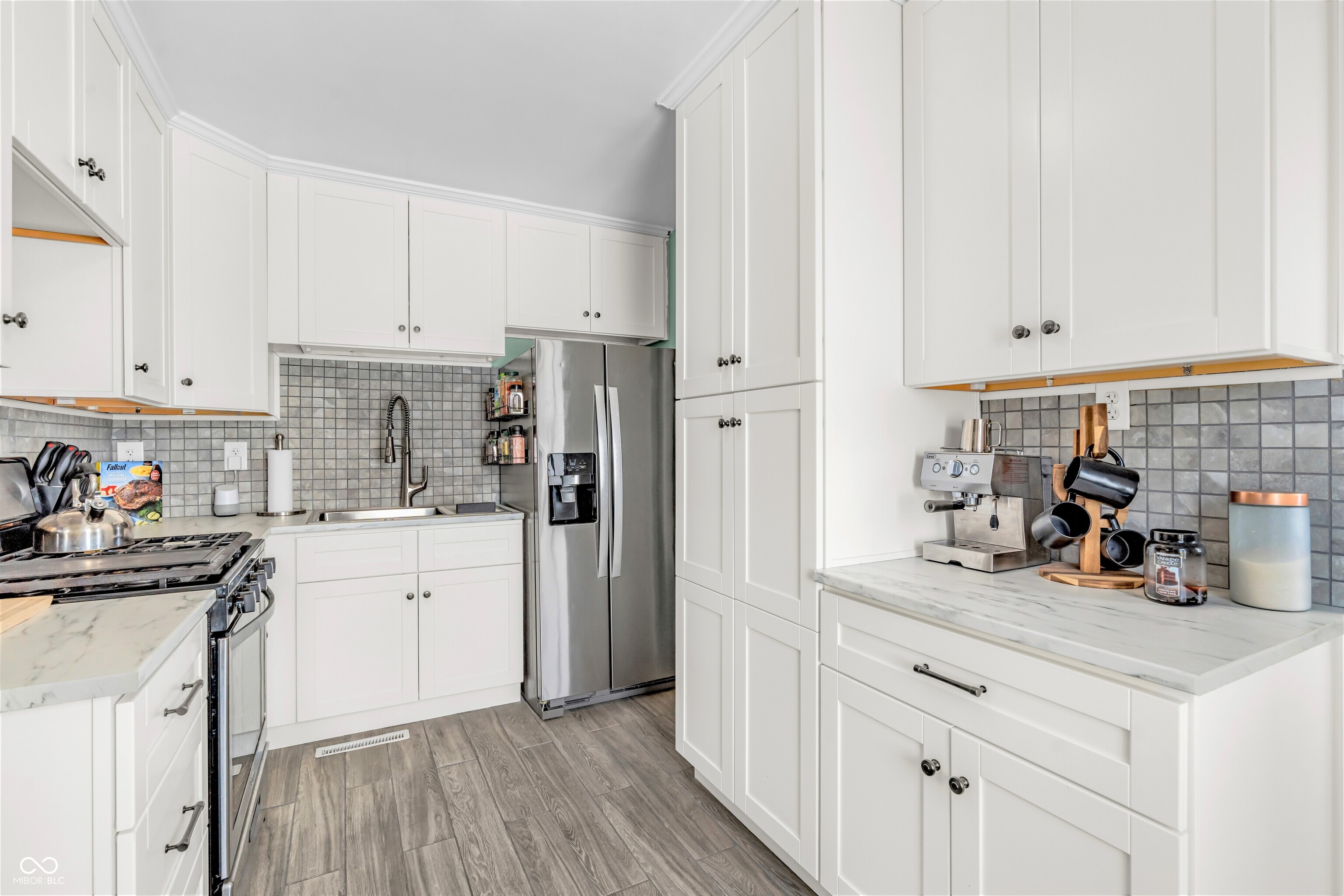 137 N 4th Avenue