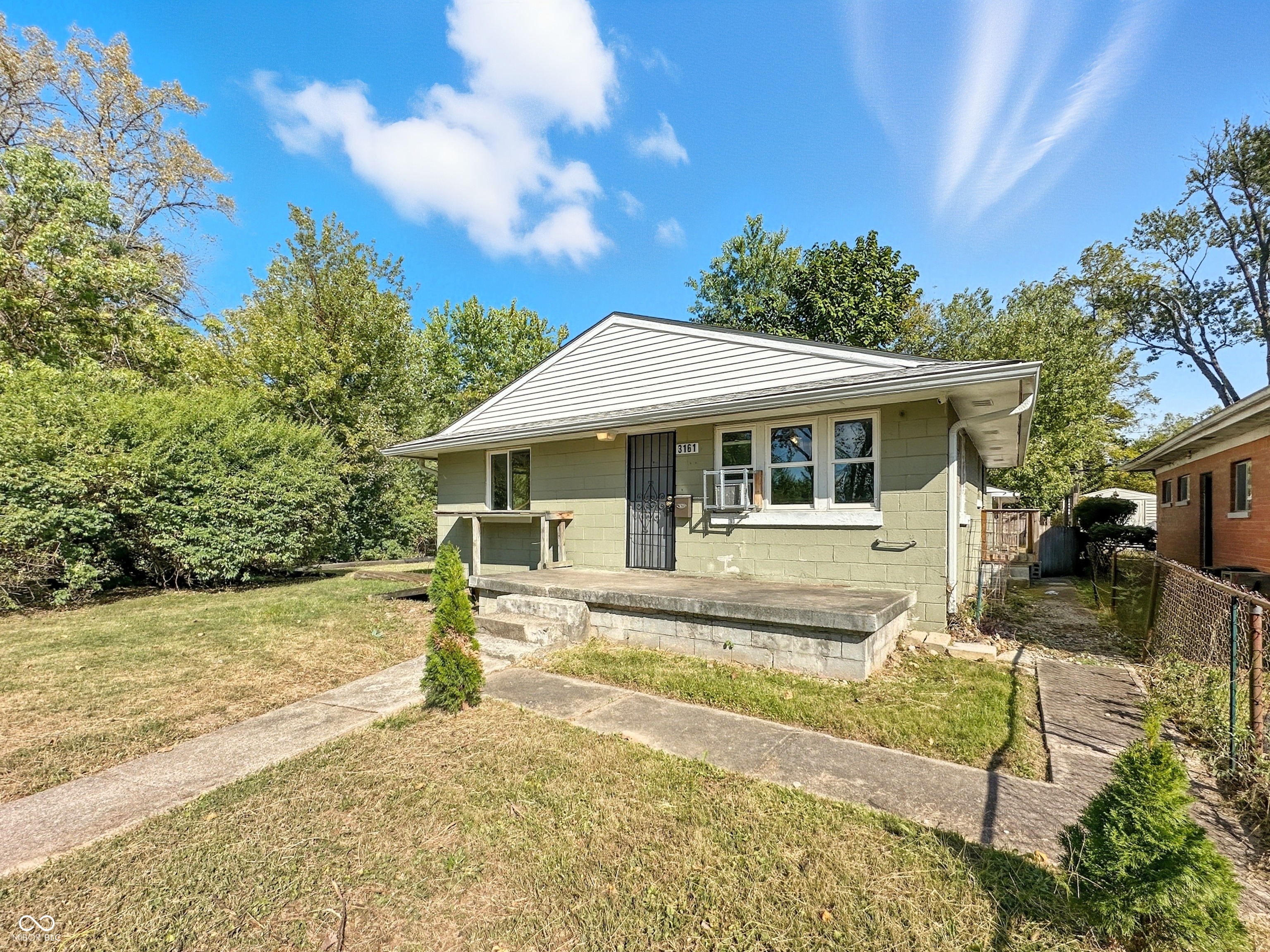 3161 N Gale Street