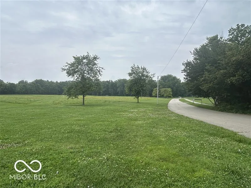 Columbus, Indiana 47201, United States, 3 Bedrooms Bedrooms, ,1 BathroomBathrooms,Residential,Active,112518