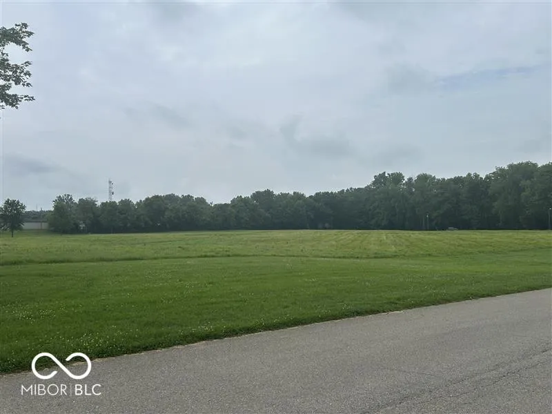 Columbus, Indiana 47201, United States, 3 Bedrooms Bedrooms, ,1 BathroomBathrooms,Residential,Active,112518