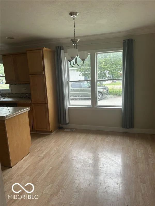 Columbus, Indiana 47201, United States, 3 Bedrooms Bedrooms, ,1 BathroomBathrooms,Residential,Active,112518