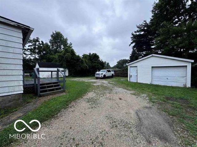 933 S 14th Street