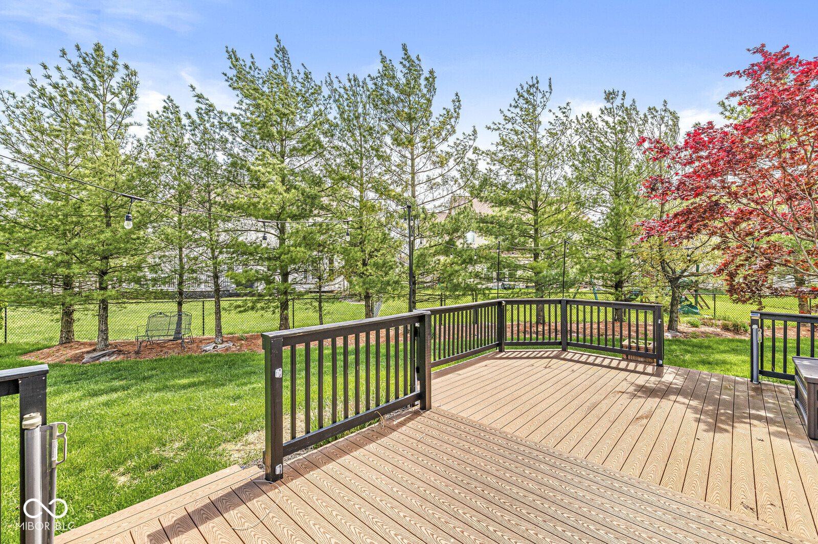 6758 Woodcliff Circle